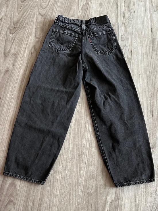 Levi's Balloon Leg Denim Jeans/Pants (25, Women, Washed Black) - Picture 2 of 3